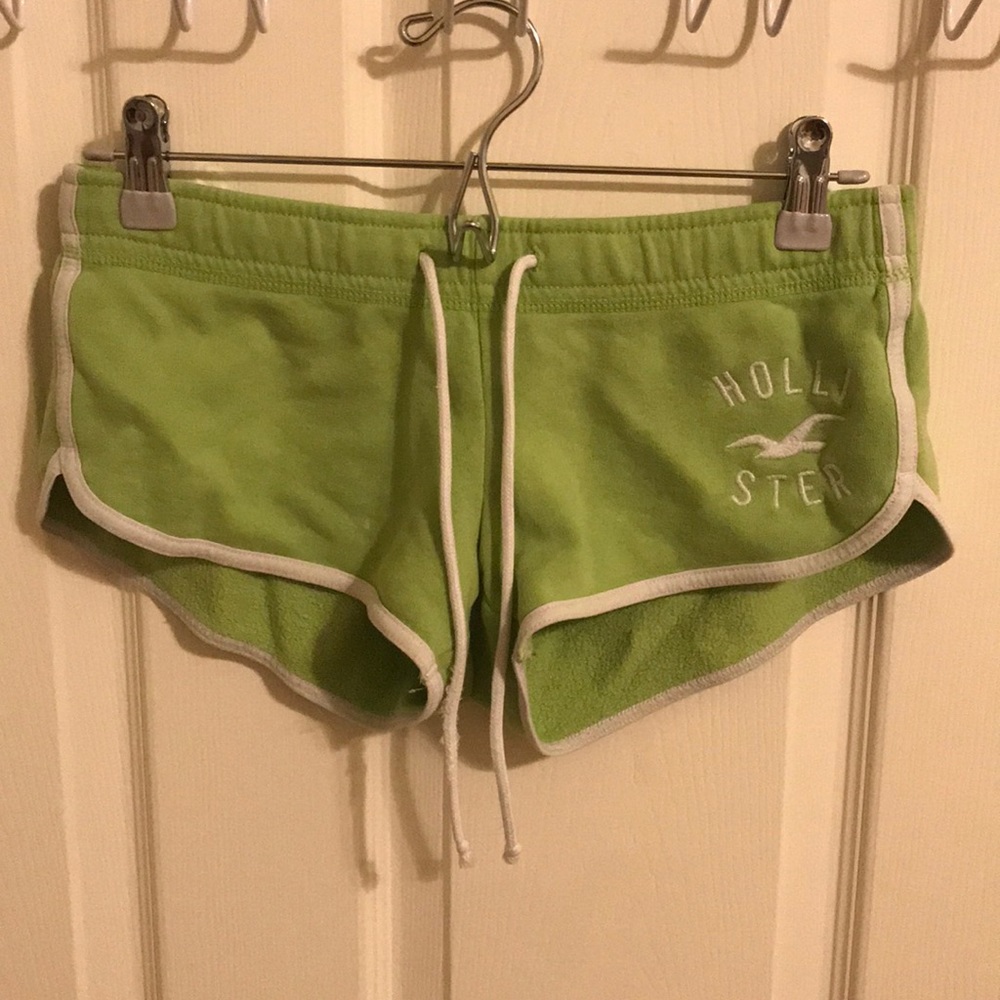 green holister shorts